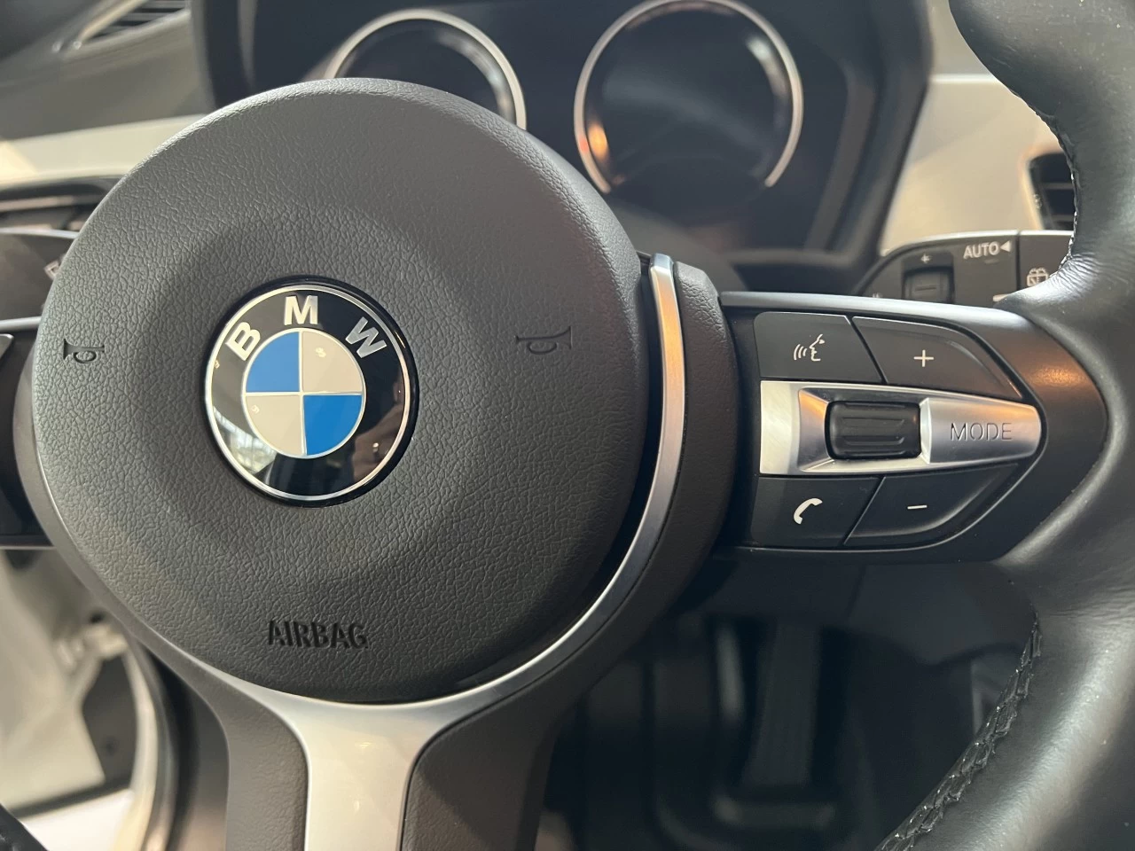 2020 BMW X1 xDrive28i Image principale