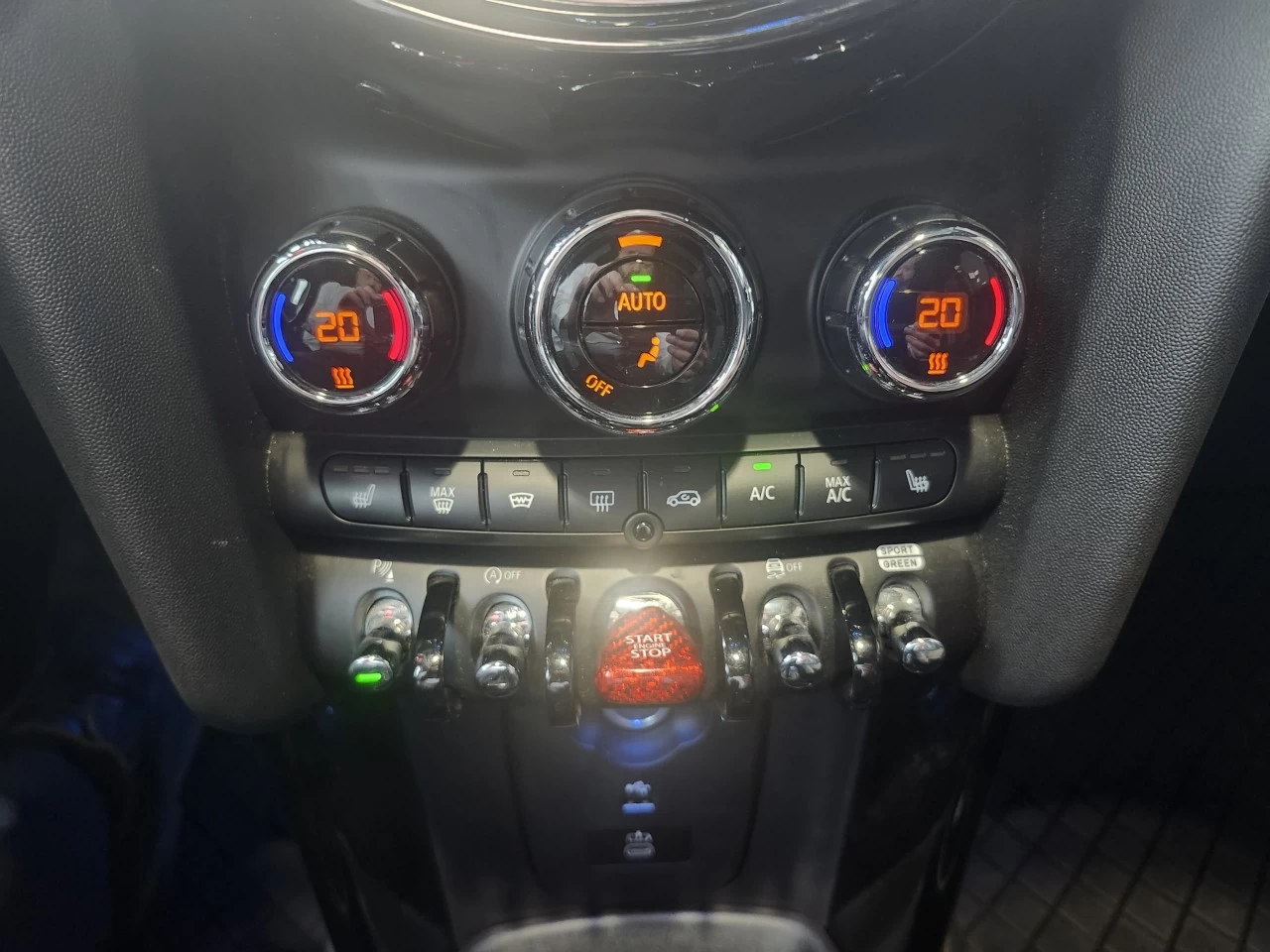 2024 Mini Cooper John Cooper Works Image principale