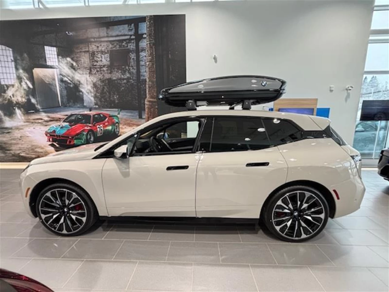 2026 BMW iX xDrive60 Main Image