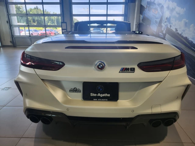 BMW M8 Competition 2023