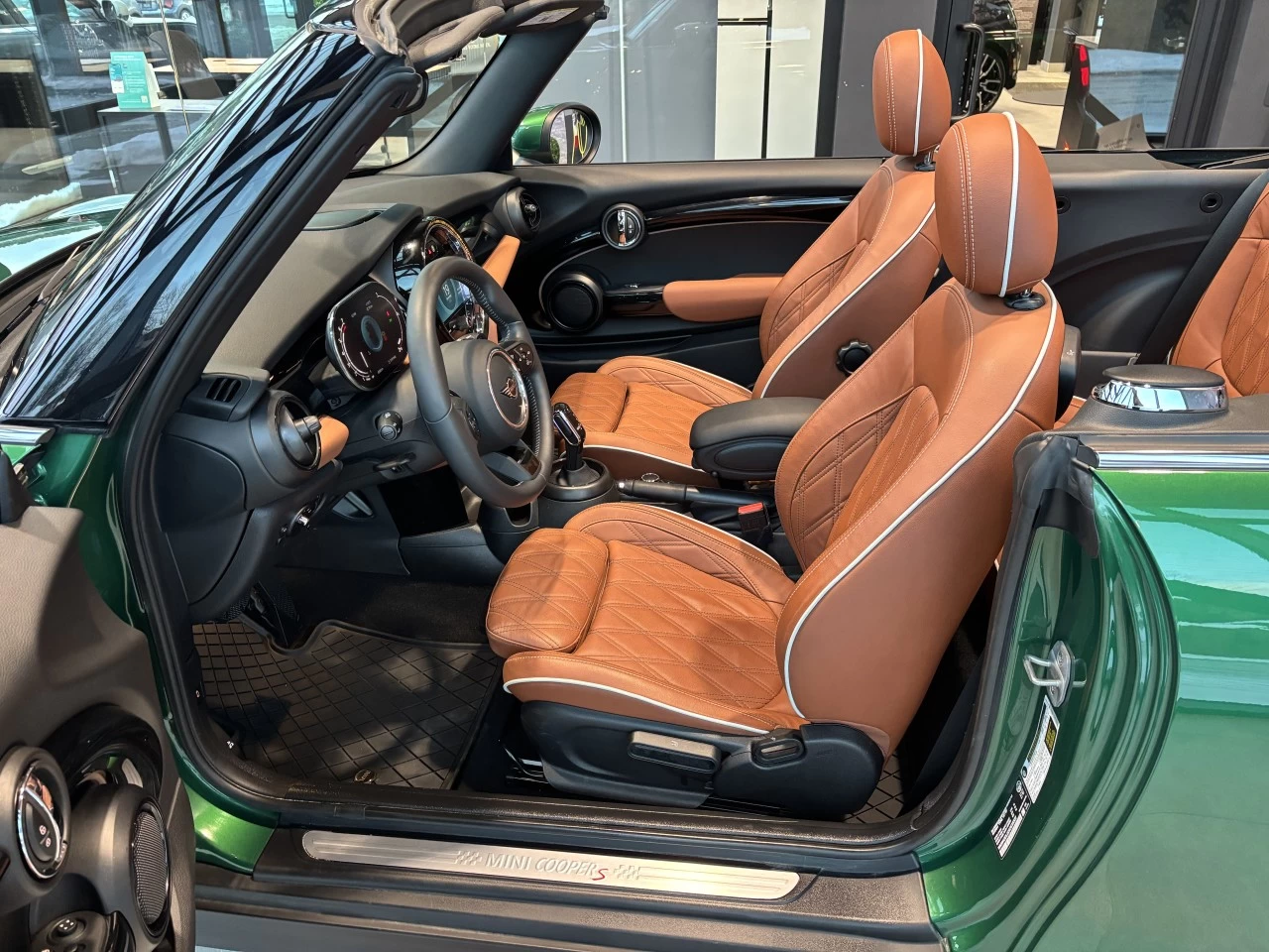 2024 Mini Cooper Cooper S Convertible Image principale