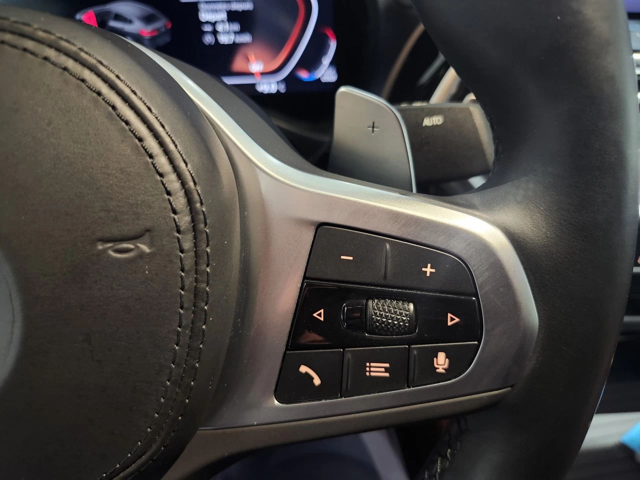 2023 BMW X4 xDrive30i Main Image