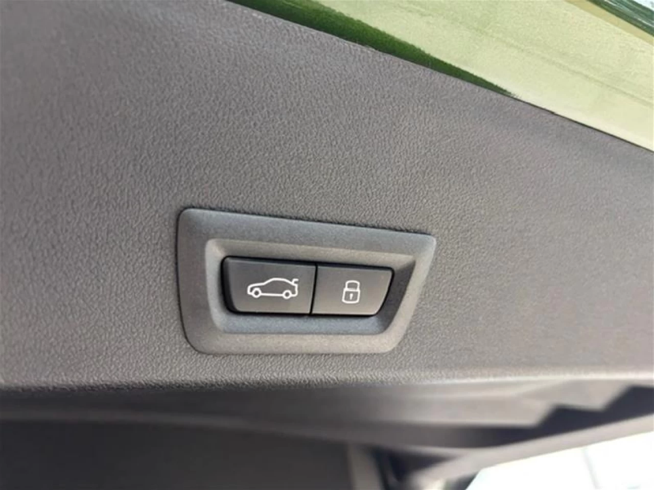 2026 BMW XM Label Main Image