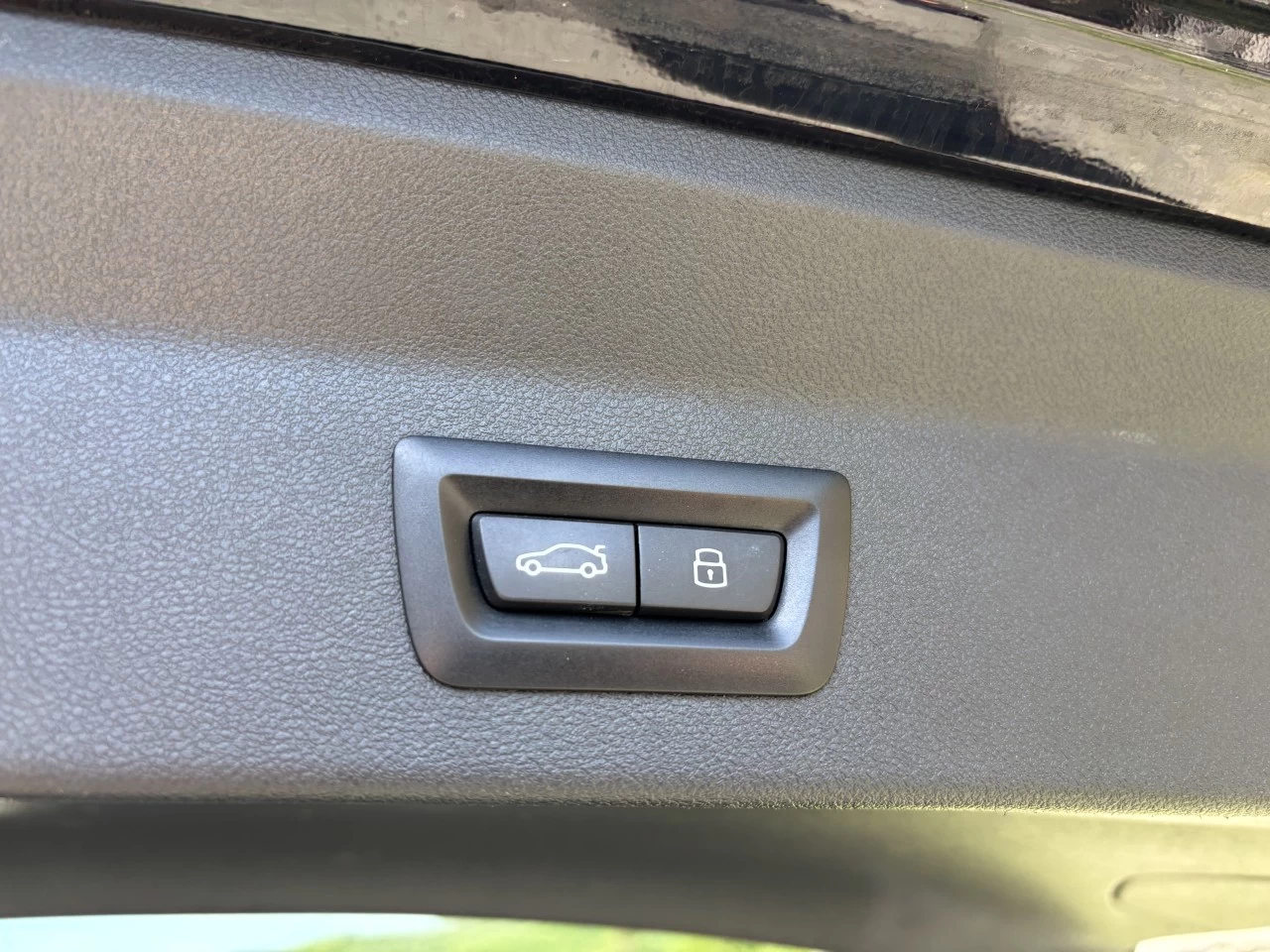 2023 BMW X3 xDrive30i Main Image