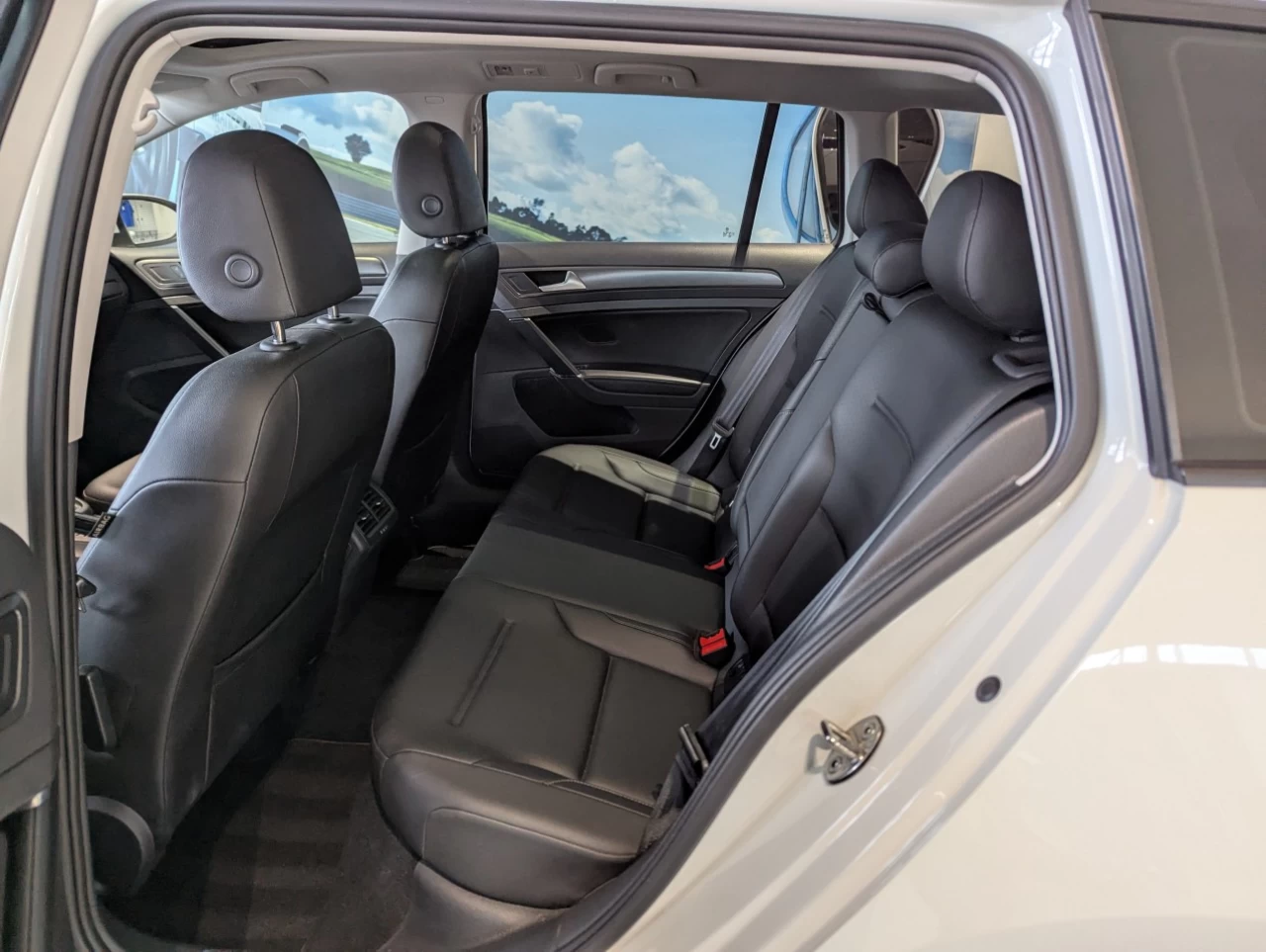 2018 Volkswagen Golf SportWagen Comfortline / 4MOTION Image principale