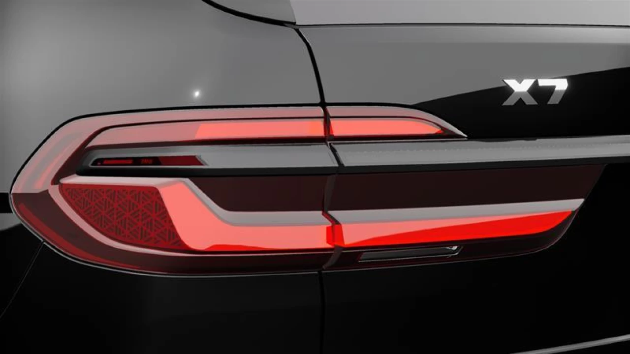 2026 BMW X7 M60i xDrive Main Image