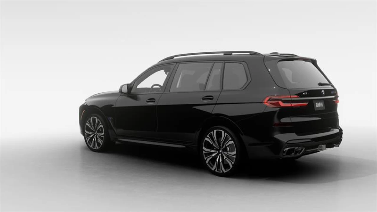 2026 BMW X7 M60i xDrive Main Image