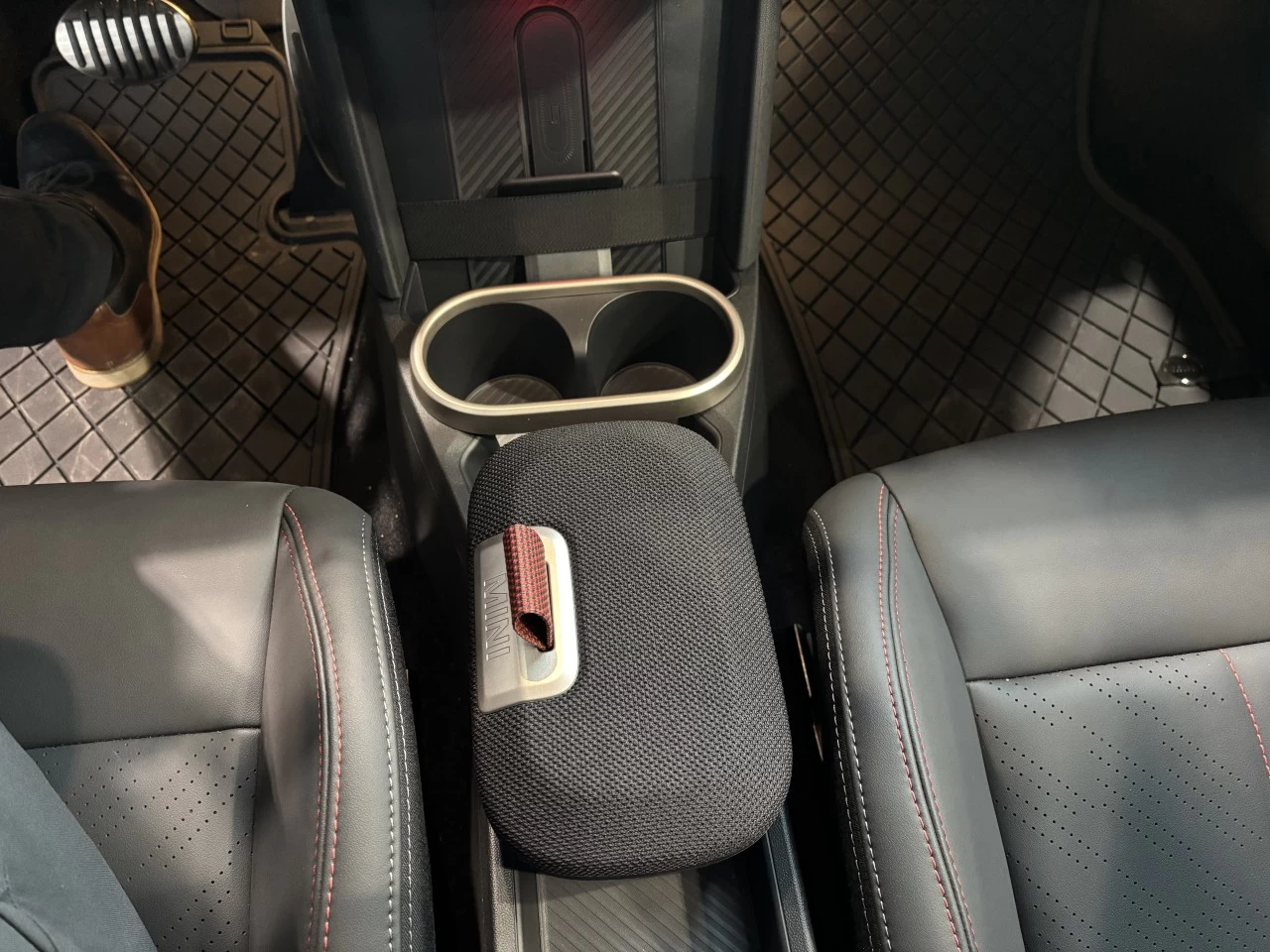 2025 MINI John Cooper Works 3 Door Image principale