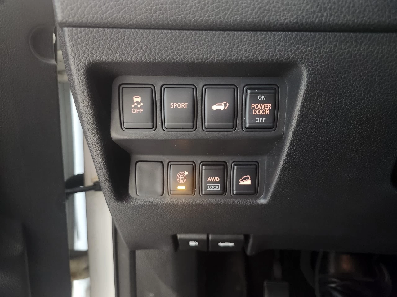 2014 Nissan Rogue SL Main Image