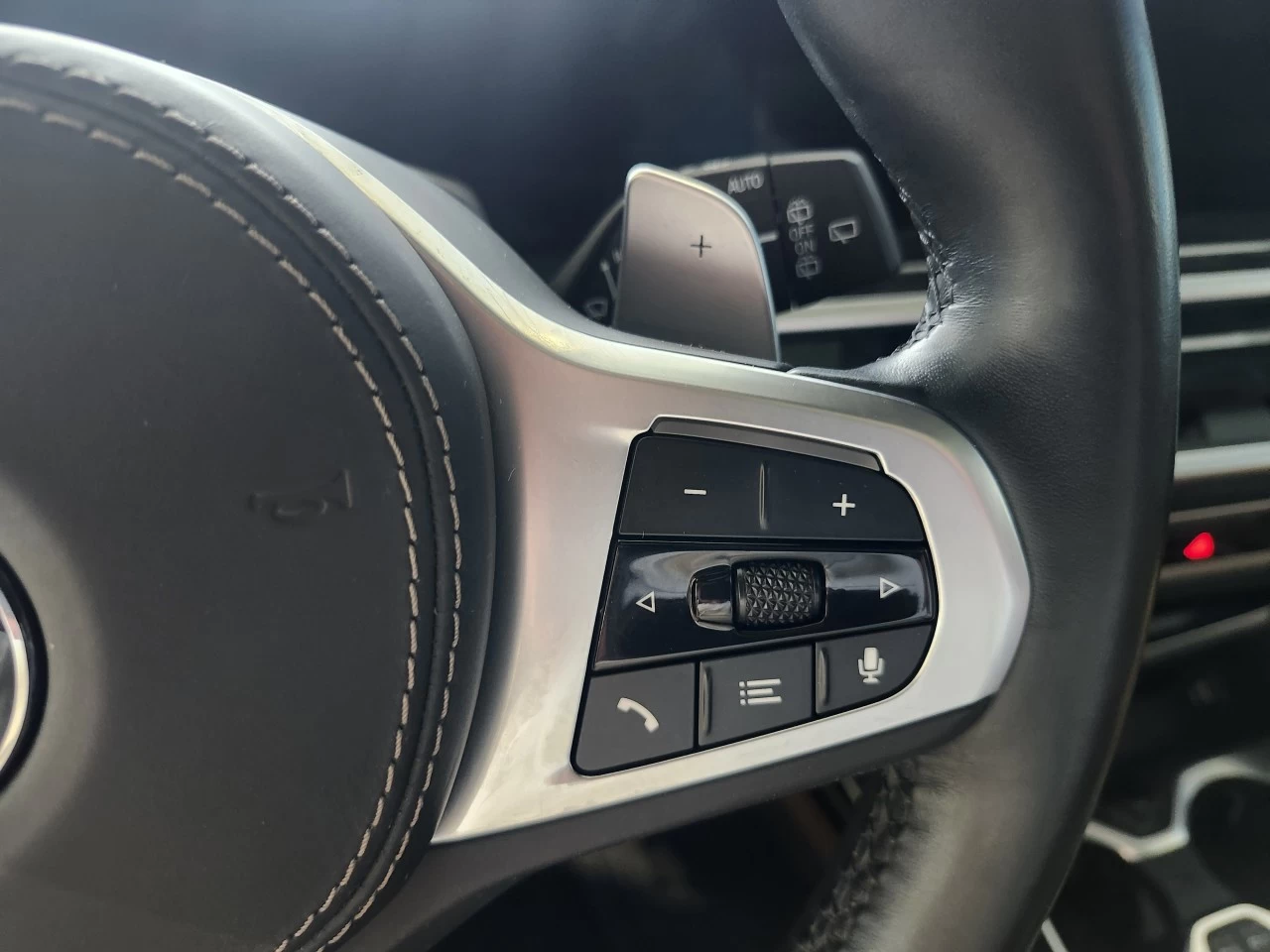 2023 BMW X7 xDrive40i Image principale