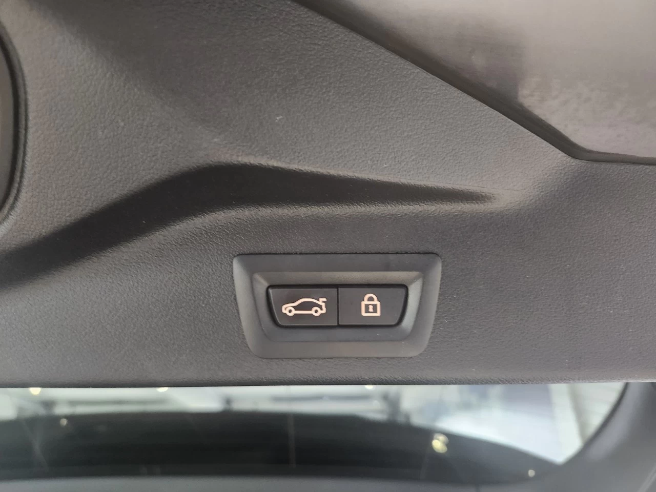 2022 BMW X5 xDrive40i Main Image