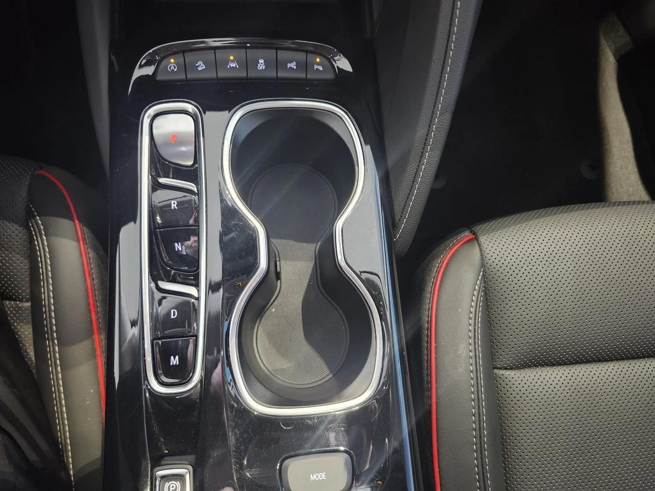 2023 Buick Envision Essence Image principale