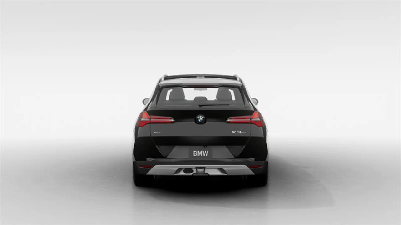 2025 BMW X3 30 xDrive Main Image