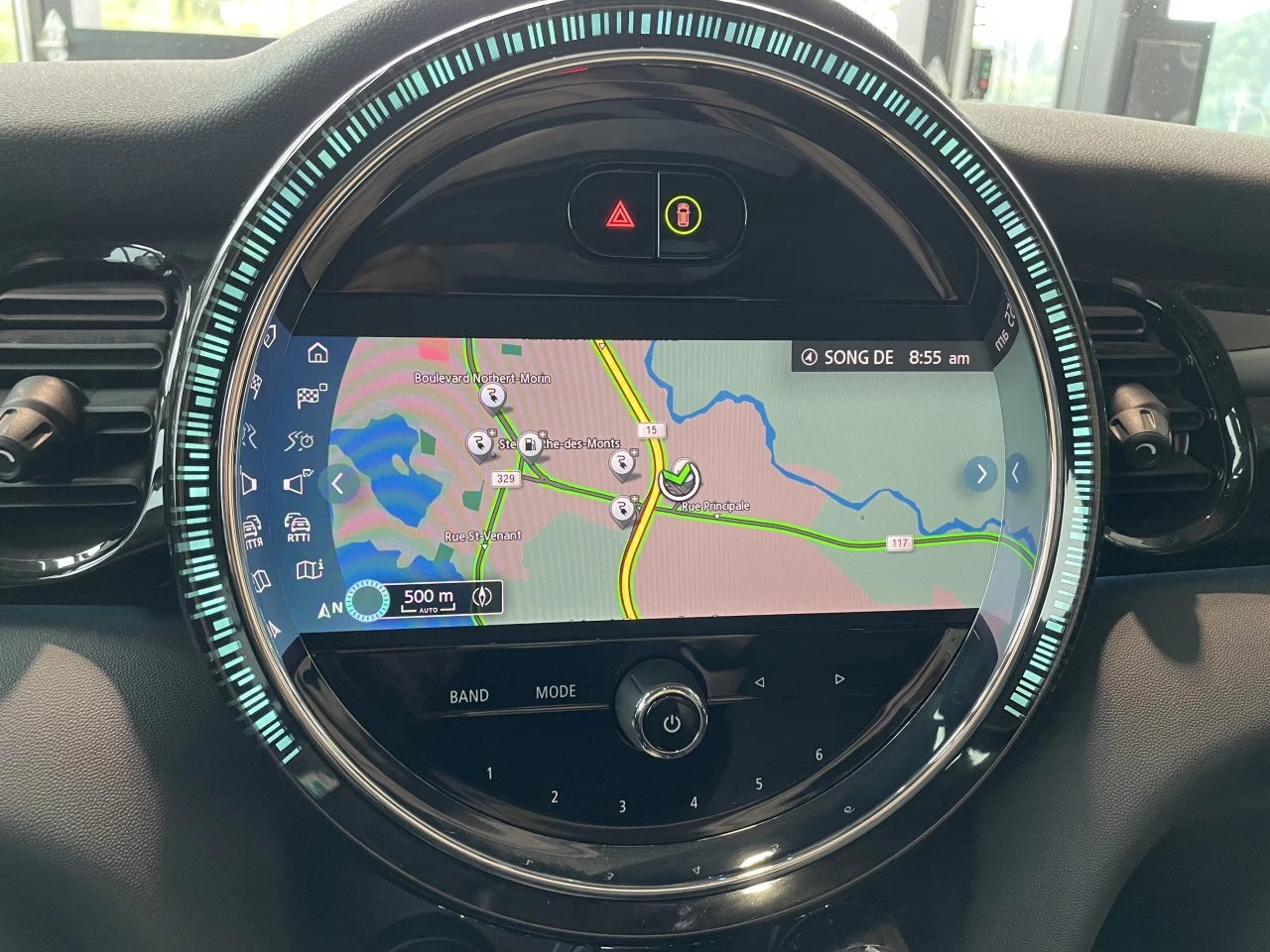2023 Mini Cooper Cooper SE https://www.bmwsteagathe.com/resize/b990ff35b810a3abc0cc817b2ca24889-1