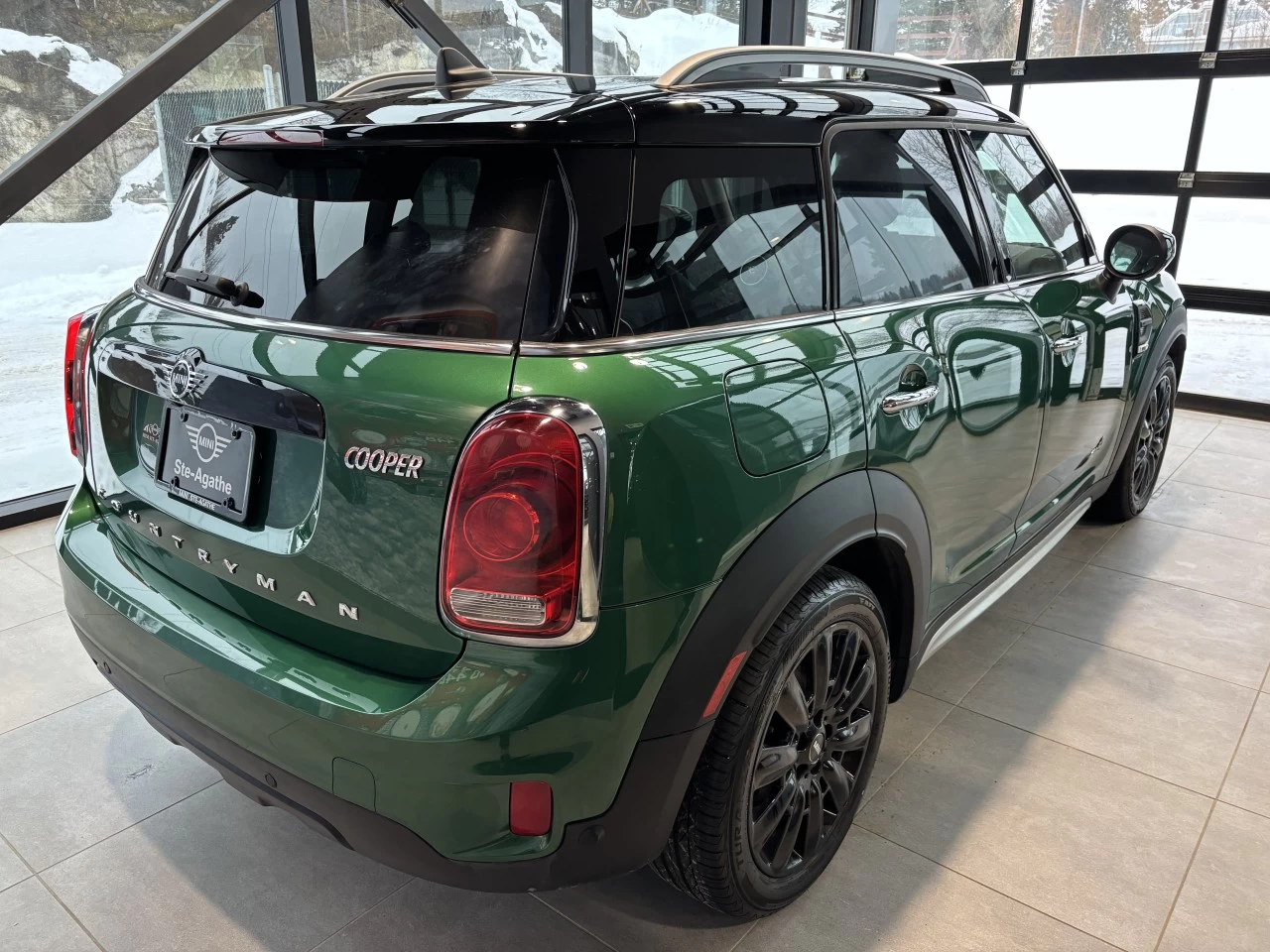2020 Mini Cooper Countryman Cooper Main Image
