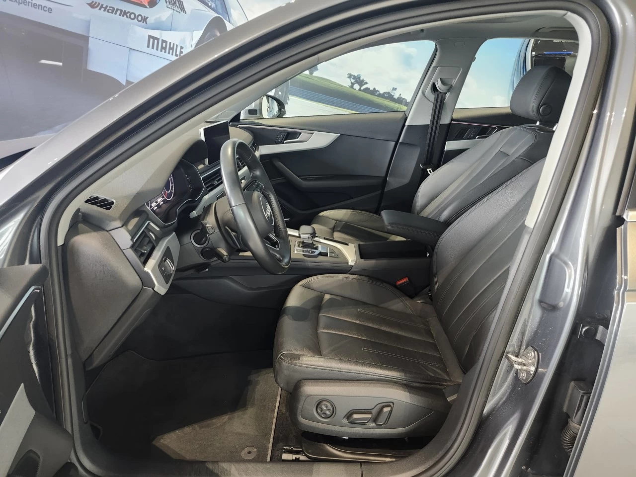 2019 Audi A4 Quattro Technik / Quattro Main Image