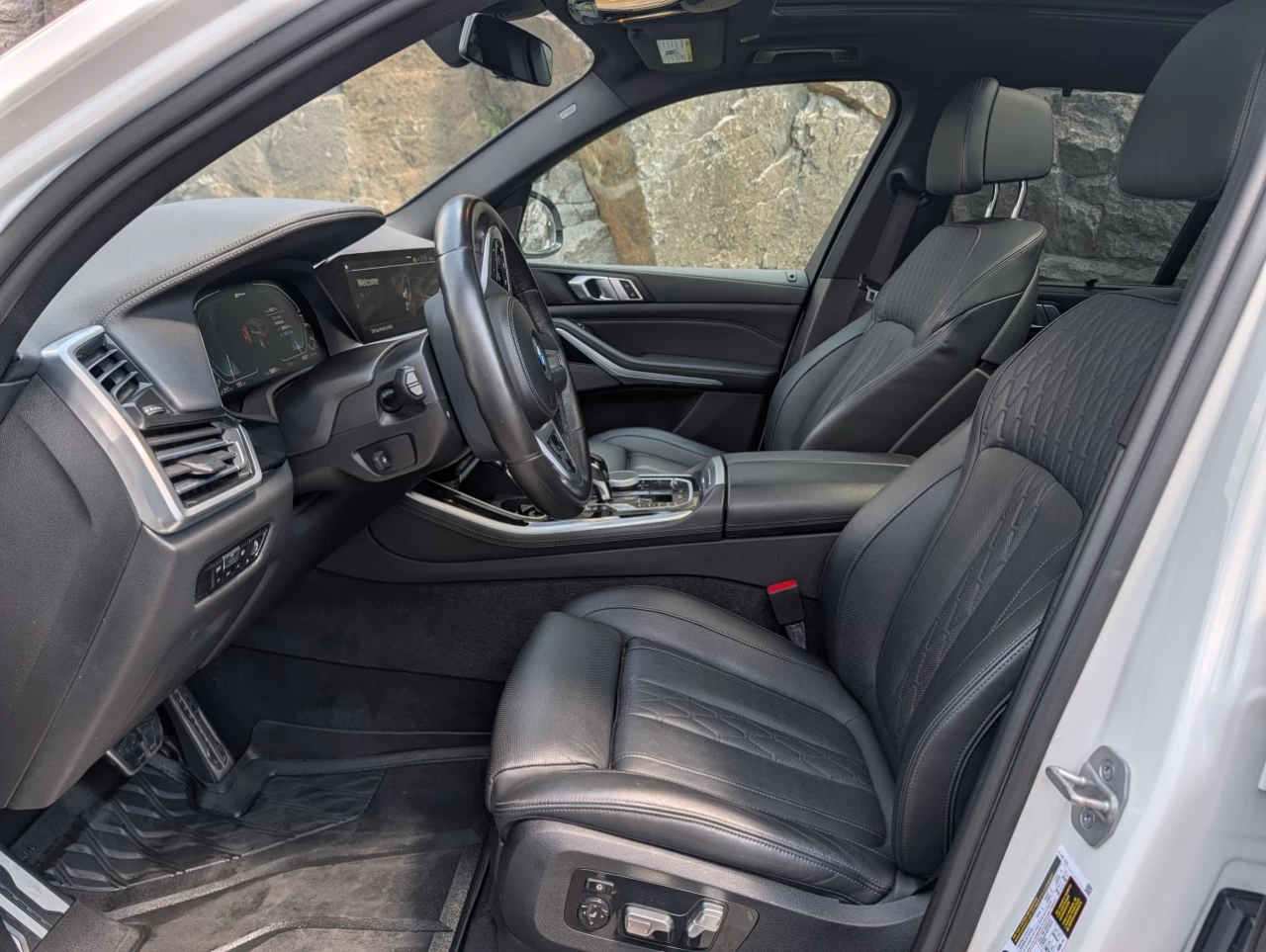 2023 BMW X5 X5 xDrive45e Main Image