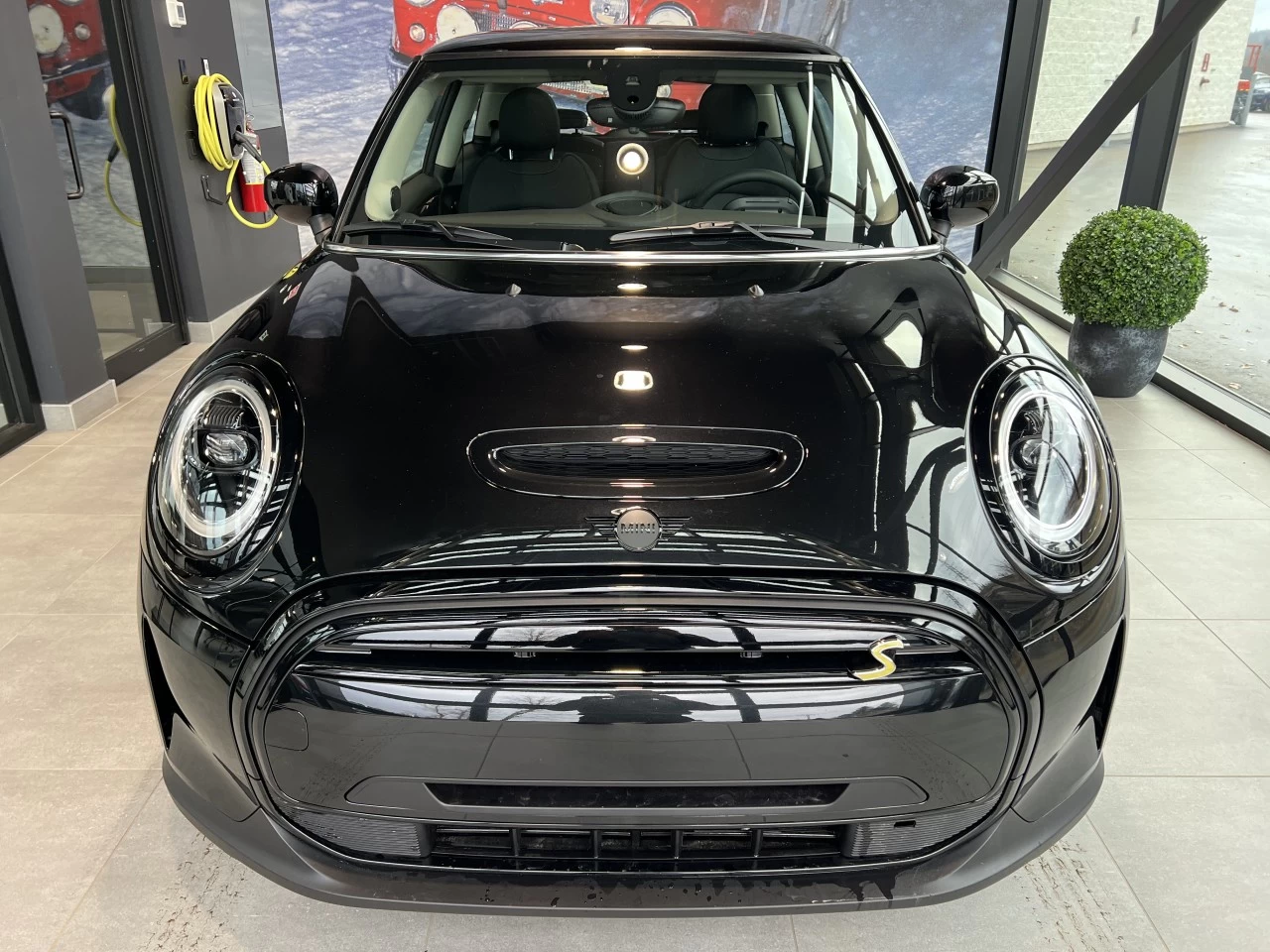 2024 MINI Cooper SE 3 Door Image principale