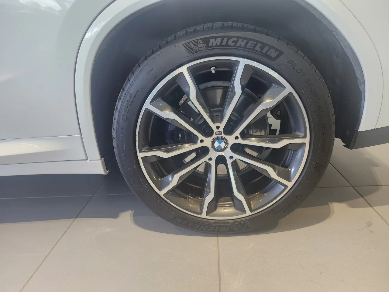 2020 BMW X4 xDrive30i Image principale