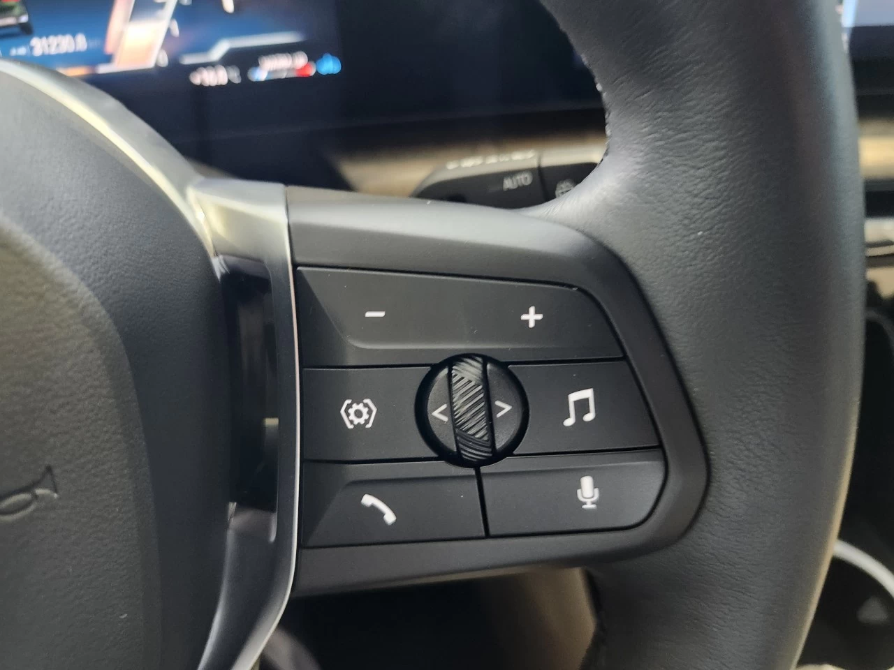 2023 BMW X1 xDrive28i Main Image