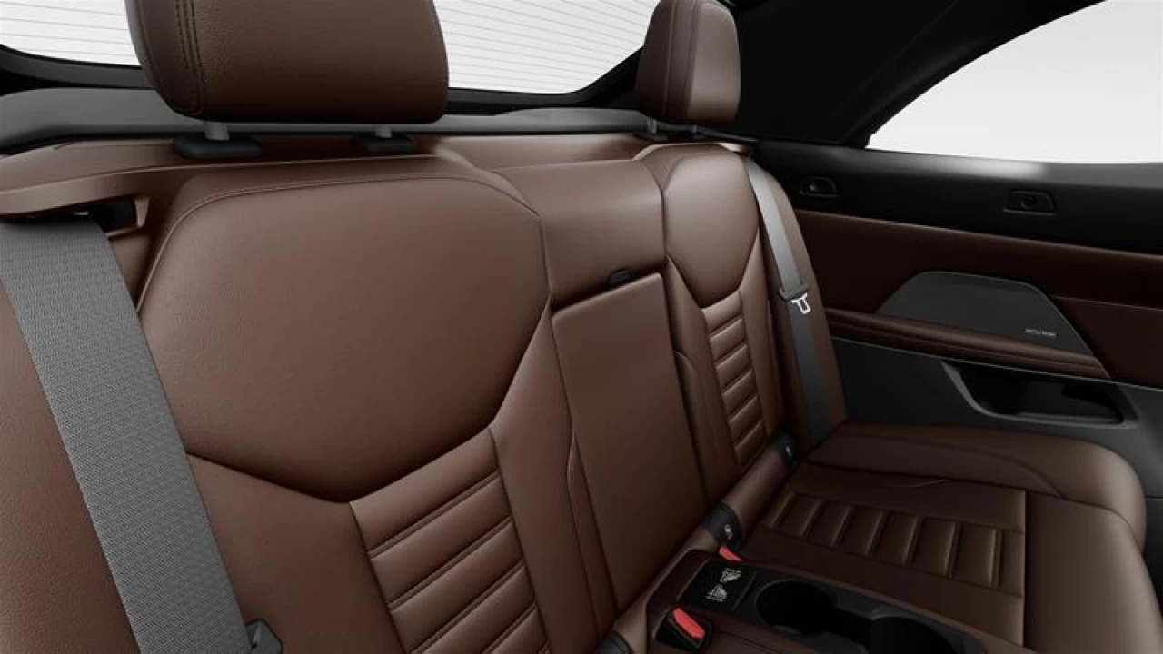 2026 BMW 4 Series xDrive Cabriolet Main Image