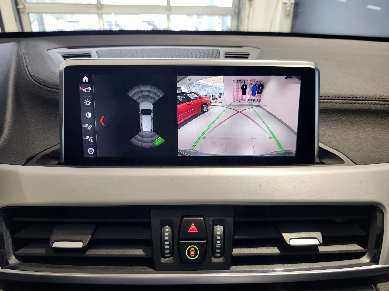 2022 BMW X1 xDrive28i Image principale