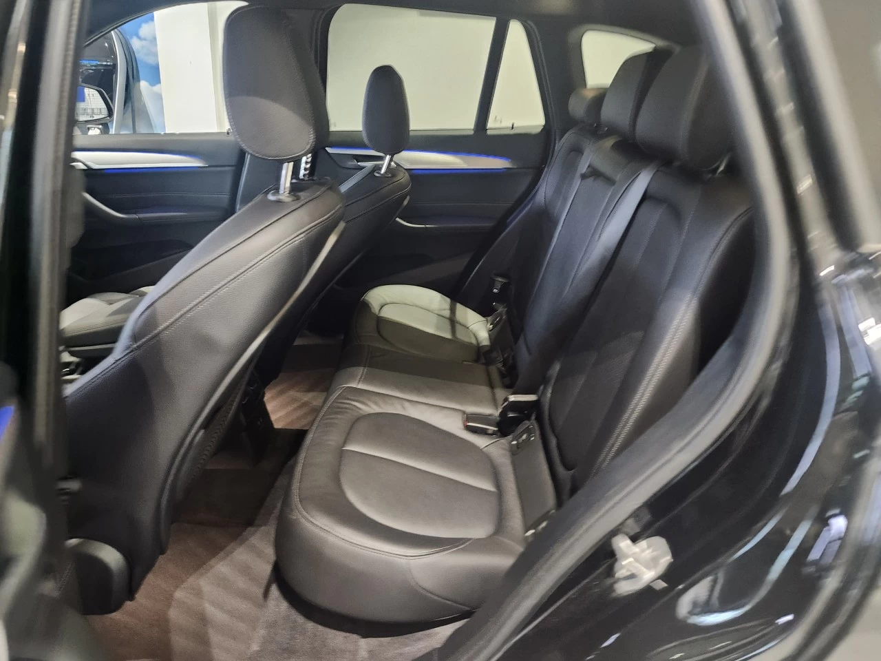 2021 BMW X1 xDrive28i Main Image