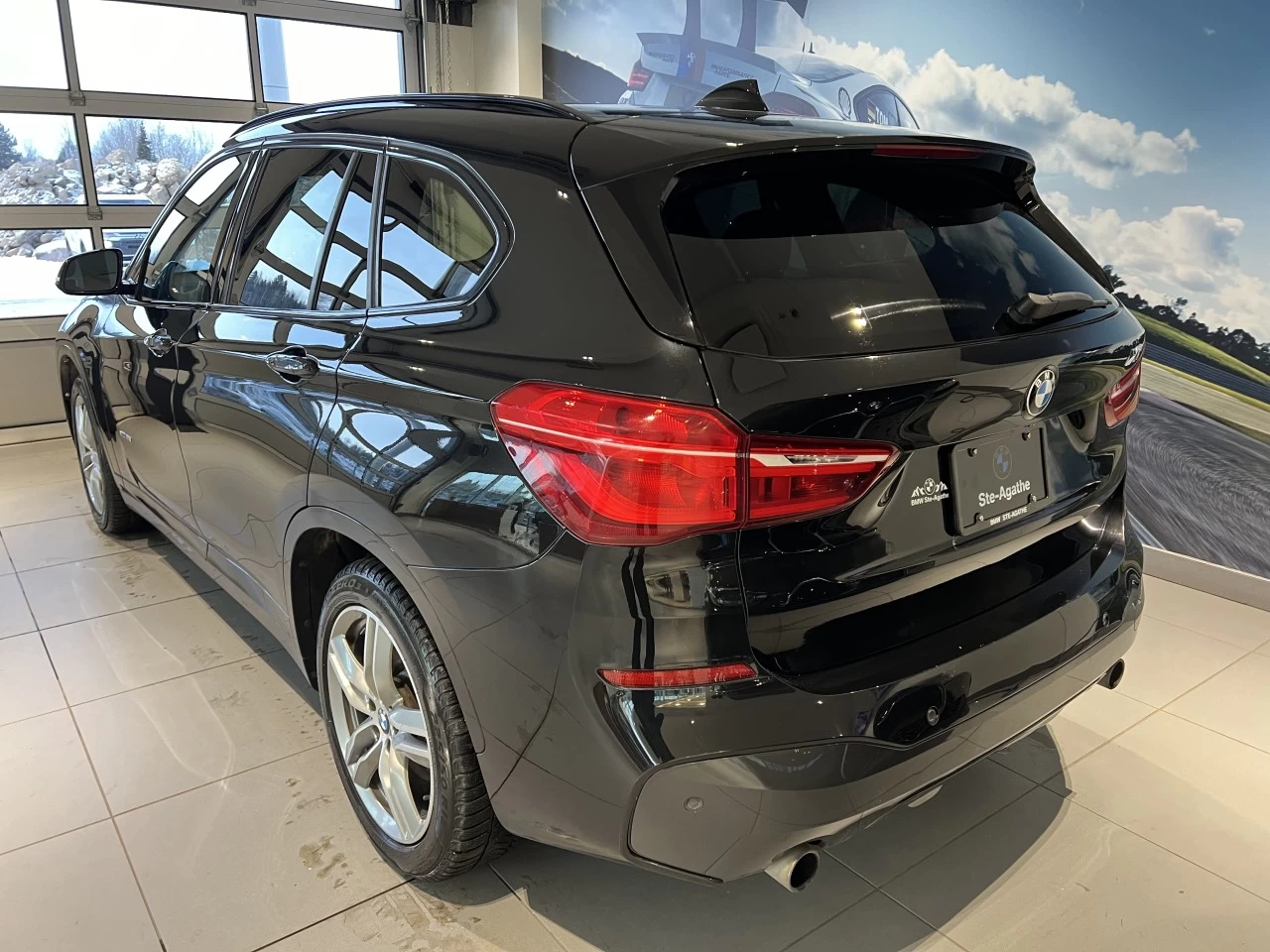 2017 BMW X1 xDrive28i Image principale