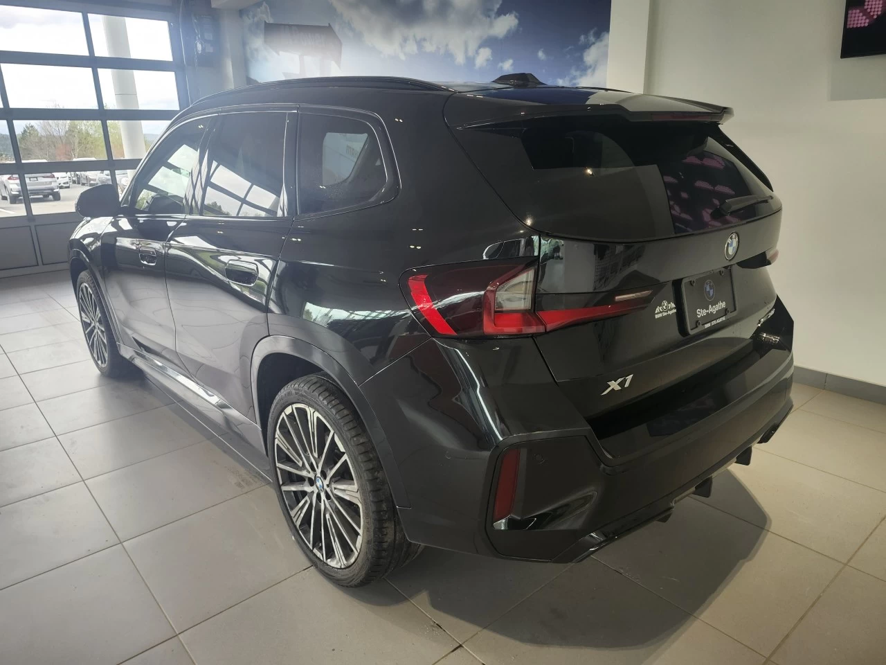 2023 BMW X1 xDrive28i Main Image
