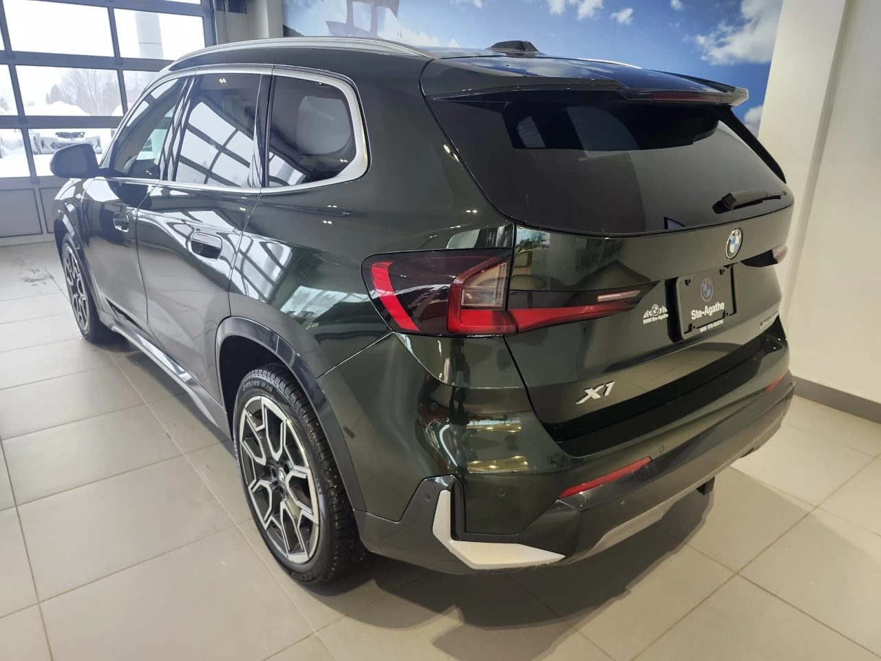 2023 BMW X1 xDrive28i Main Image