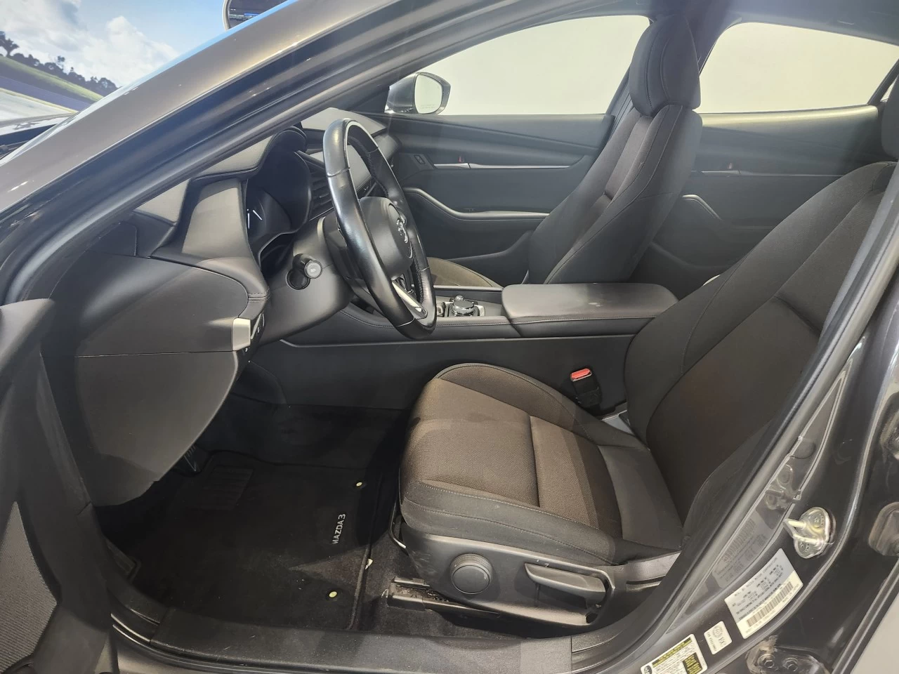 2022 Mazda 3 Sport GS Image principale