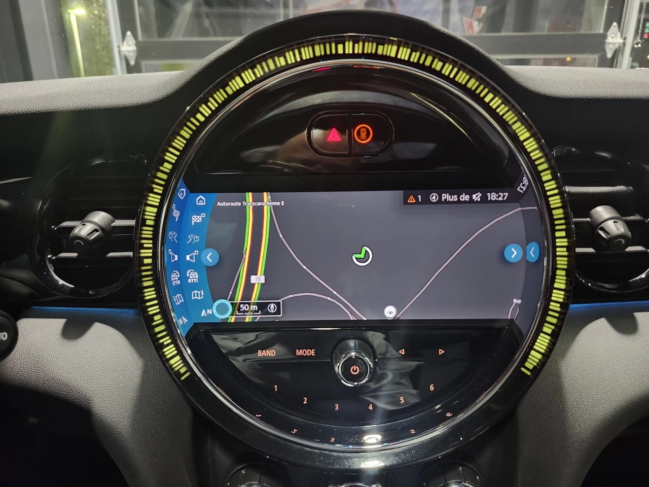 2022 Mini Cooper SE Main Image