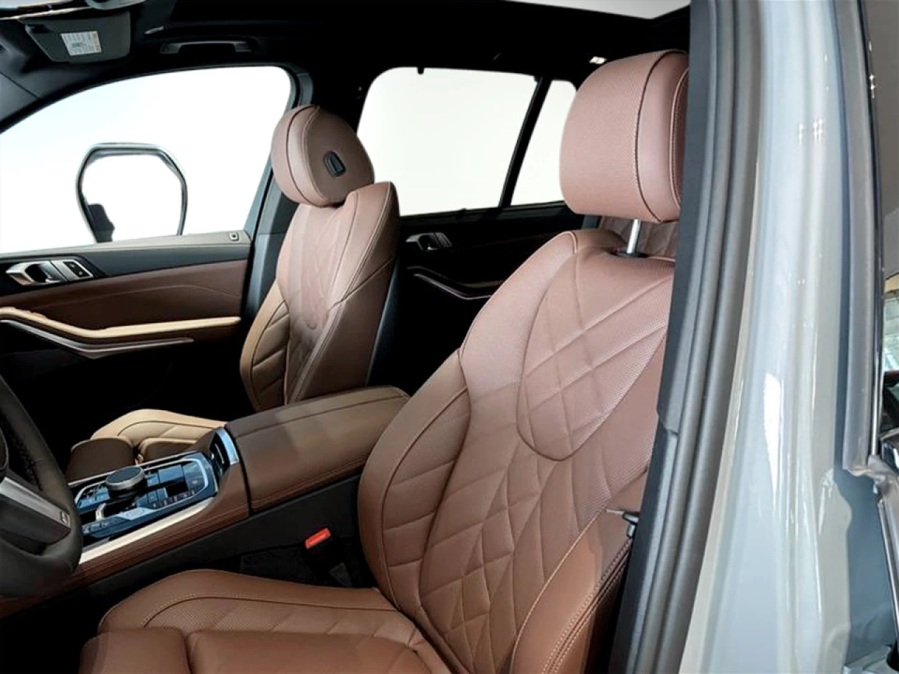 2026 BMW X5 xDrive40i Main Image