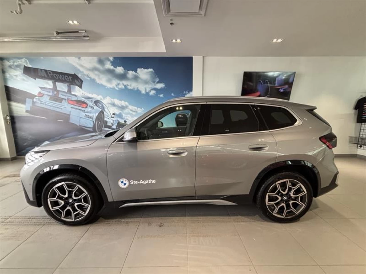 2026 BMW X1 xDrive28i Image principale