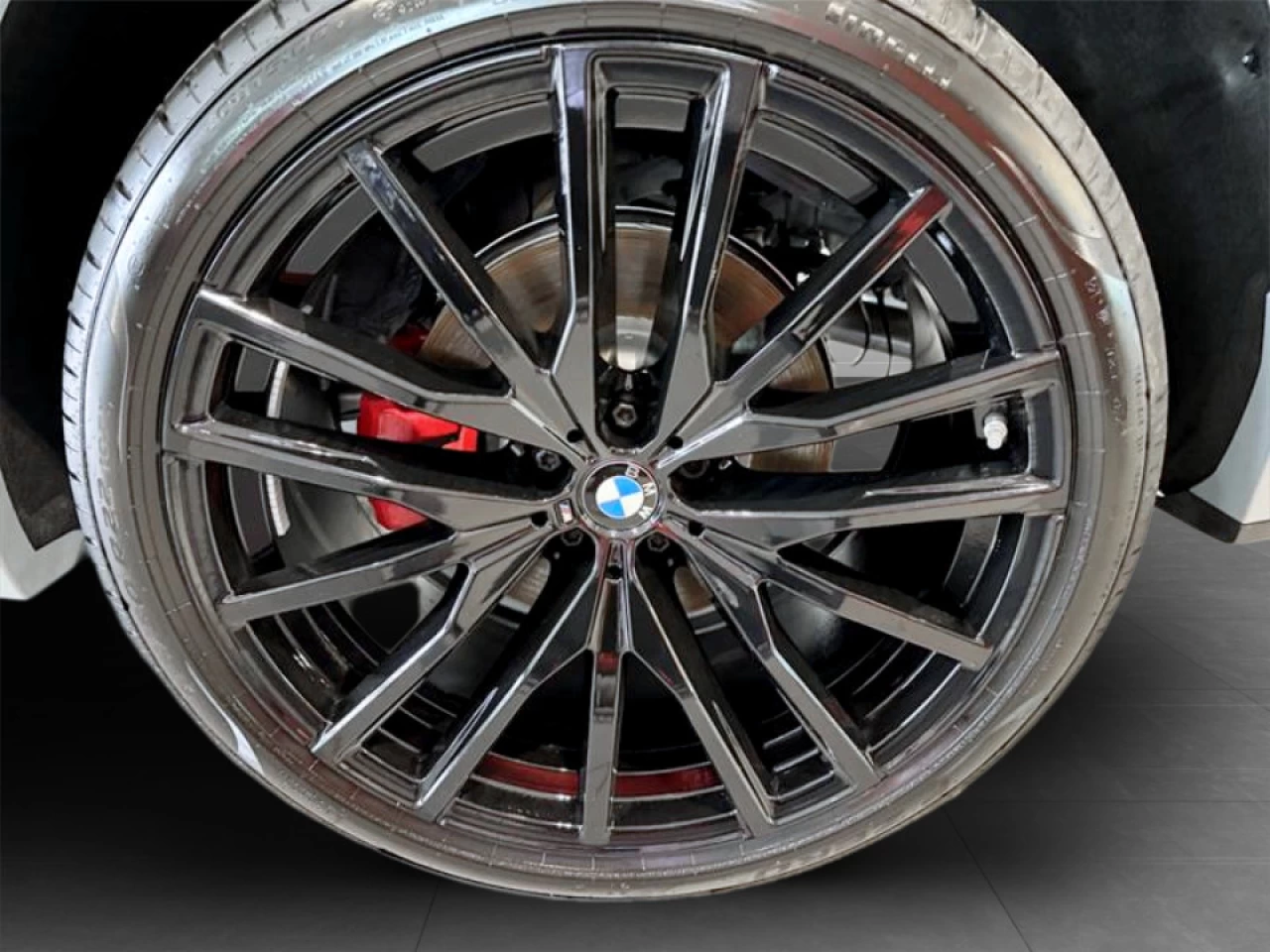 2026 BMW X5 xDrive40i Main Image