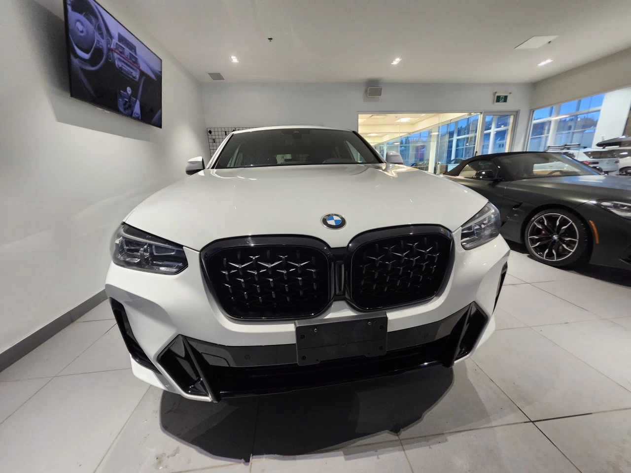 2023 BMW X4 xDrive30i Main Image