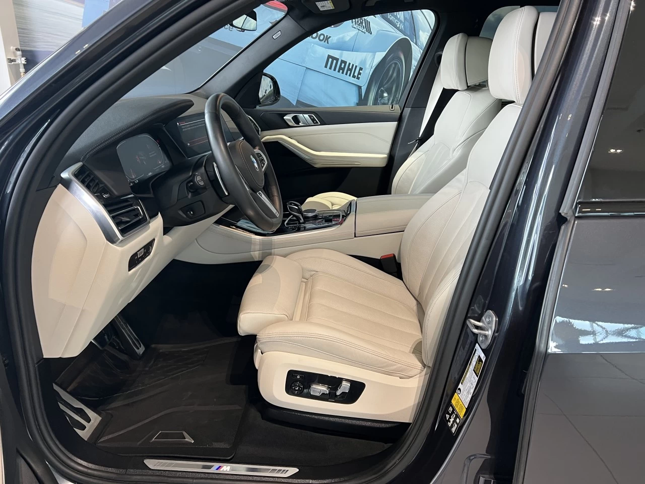 2022 BMW X5 xDrive40i Image principale