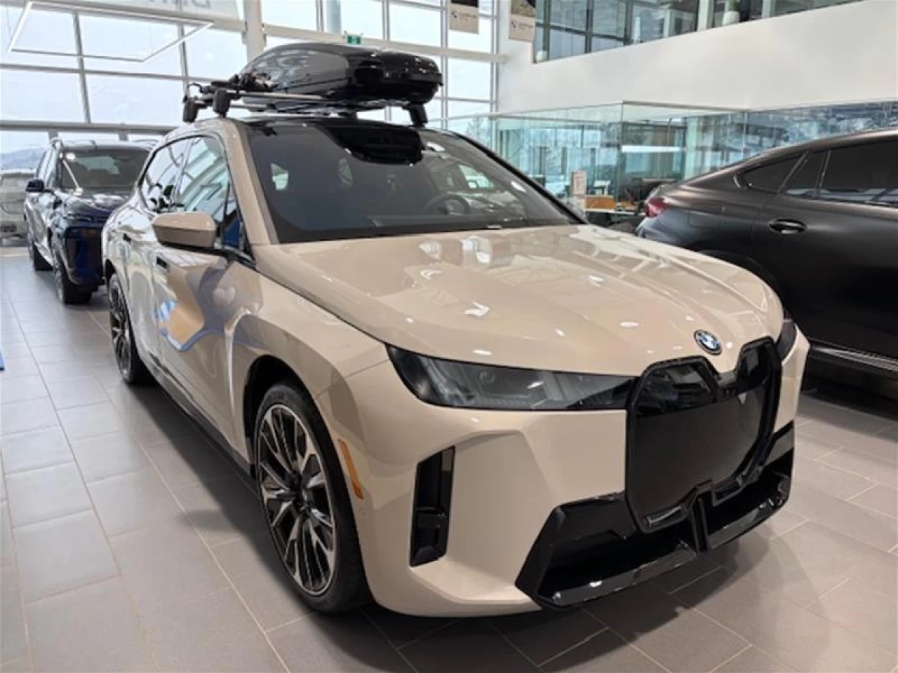 2026 BMW iX xDrive60 Main Image