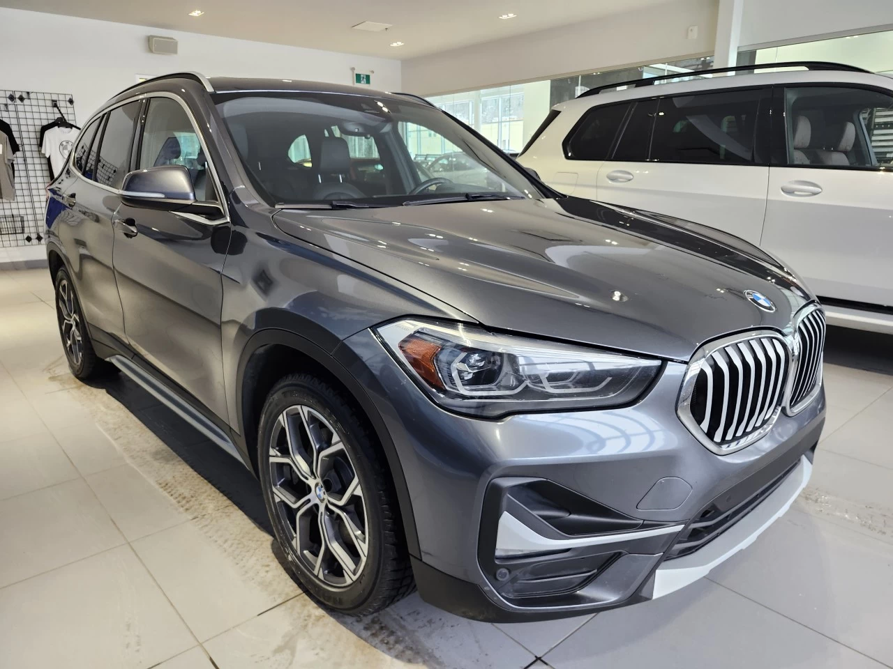 2020 BMW X1 xDrive28i Main Image