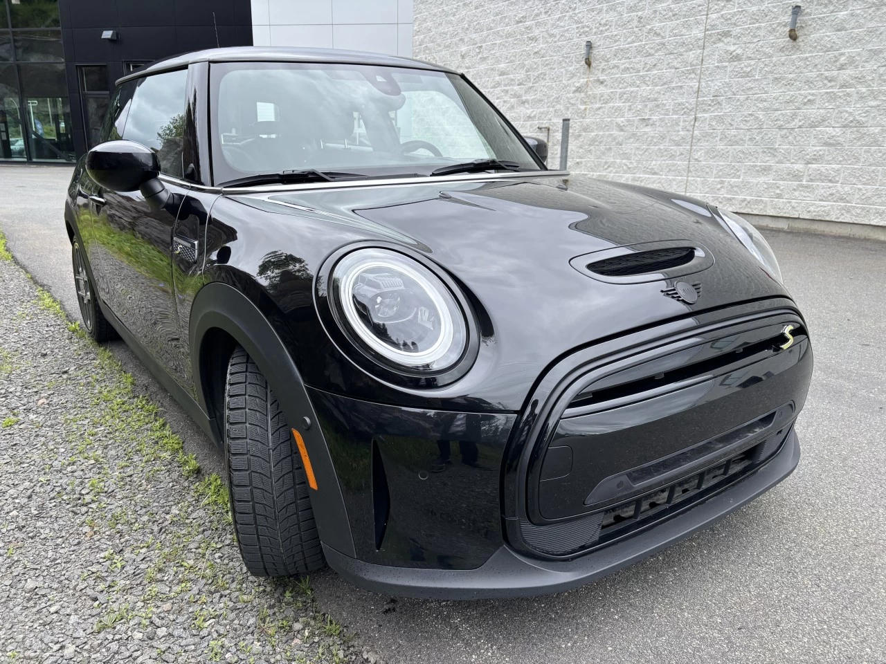 2023 Mini Cooper Cooper SE Main Image