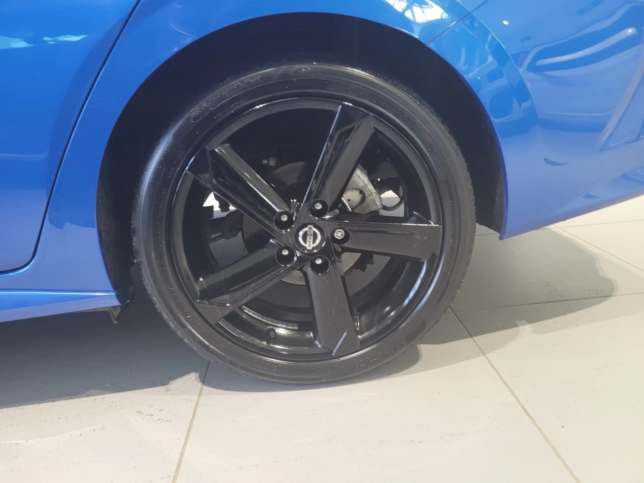 2022 Nissan Sentra SR Main Image