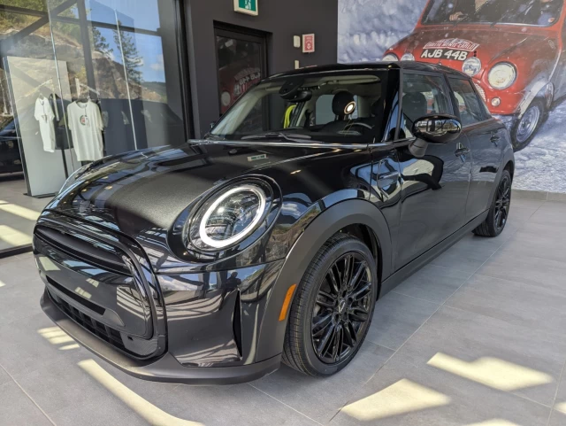 Mini Cooper Cooper 5 portes 2024