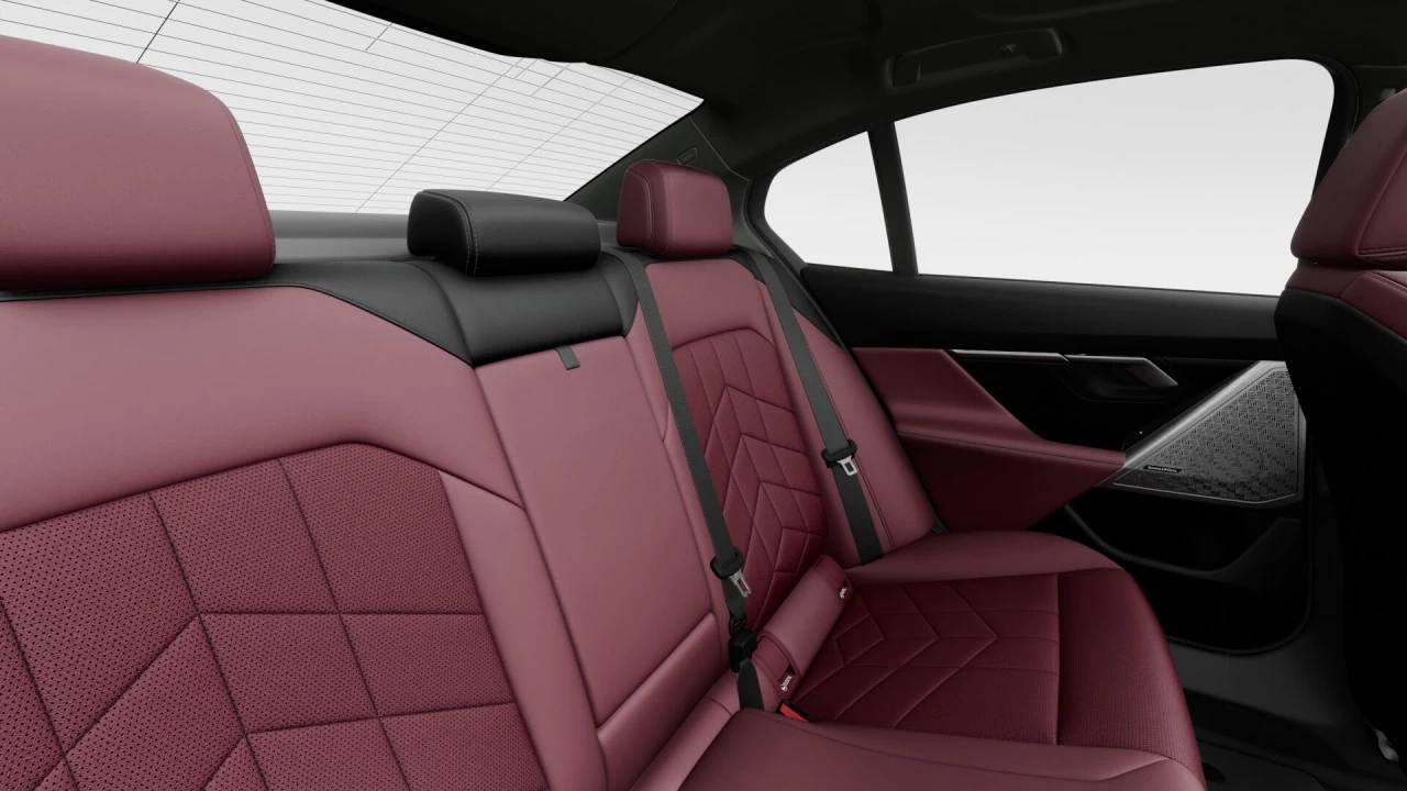 2026 BMW i5 xDrive40 Sedan Main Image