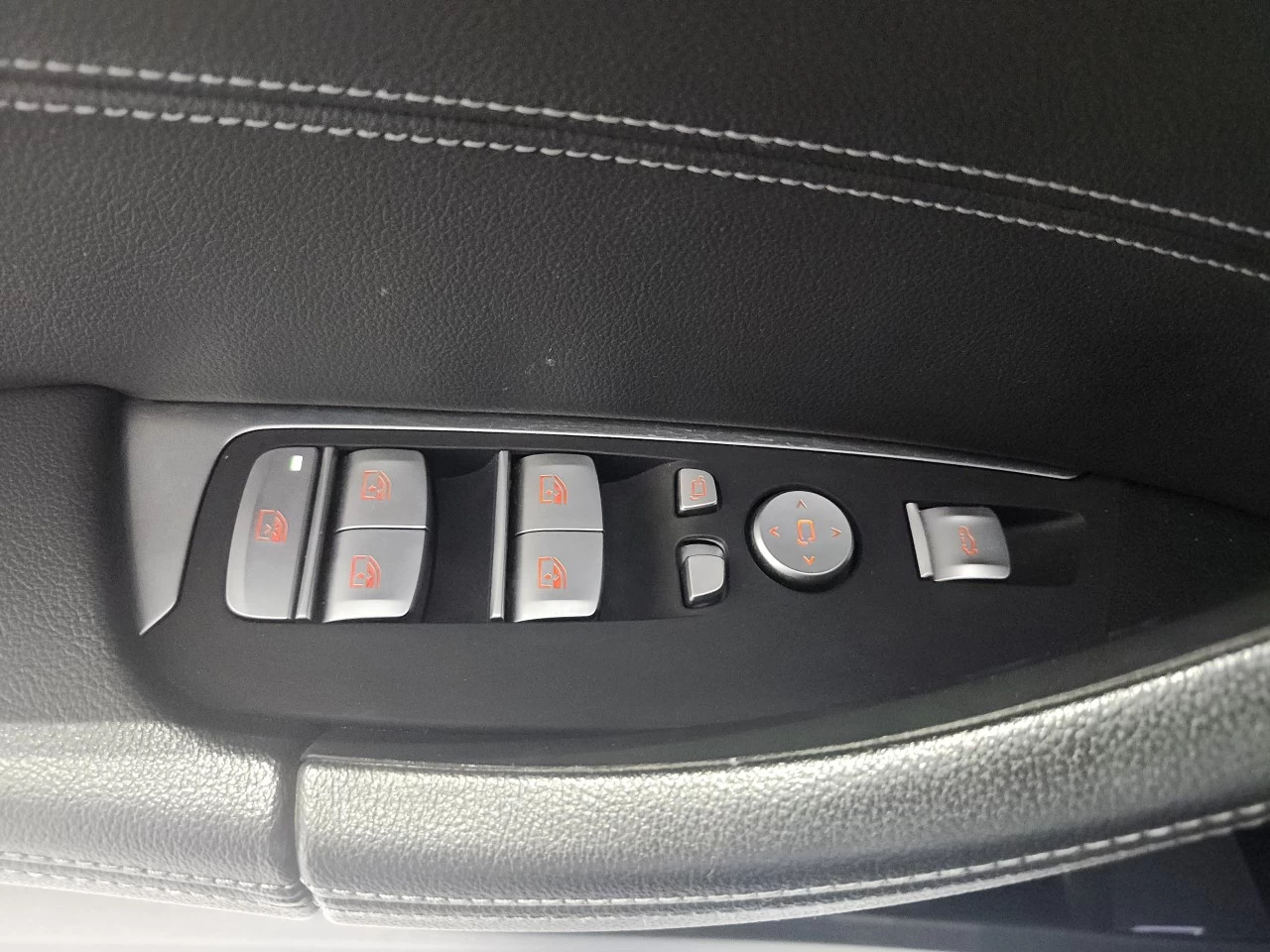 2020 BMW X3 xDrive30i Main Image