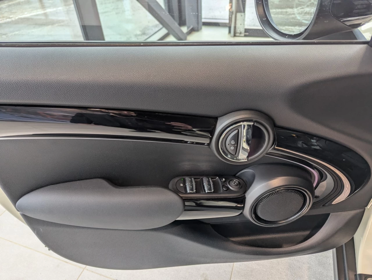 2023 Mini 5 portes Cooper S Main Image