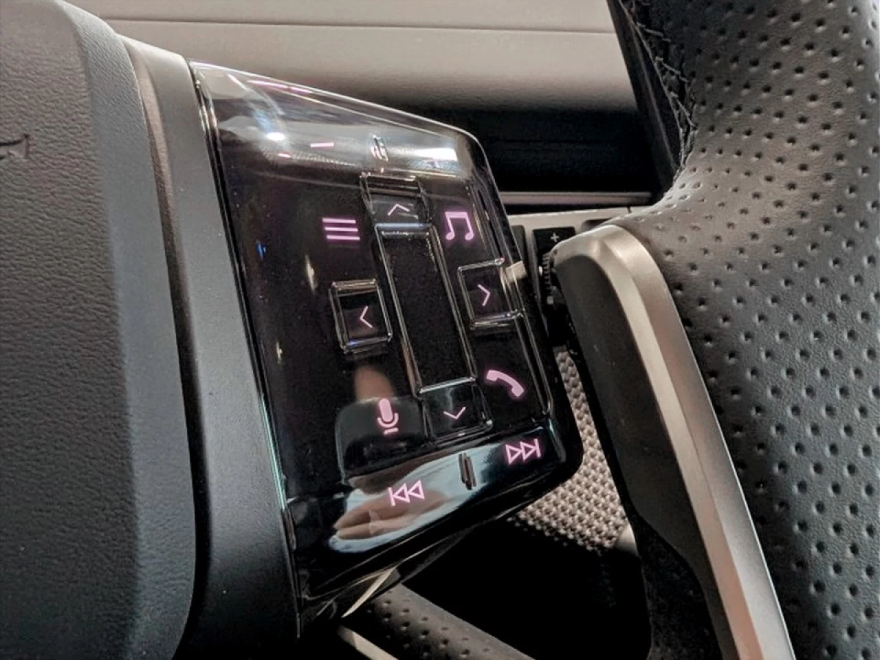2027 BMW iX3 50 xDrive Image principale