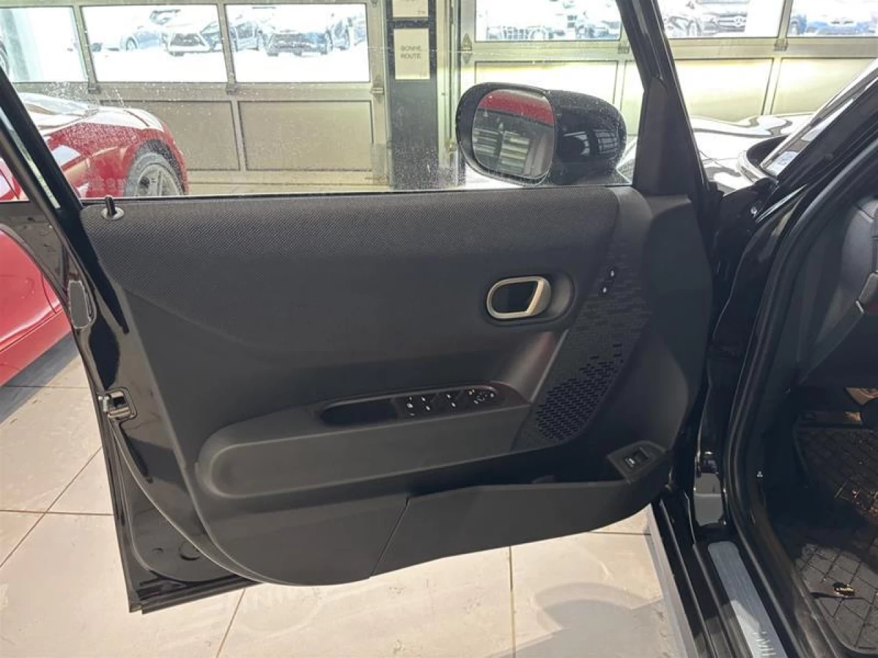 2026 MINI 5 Door Cooper S FWD Image principale