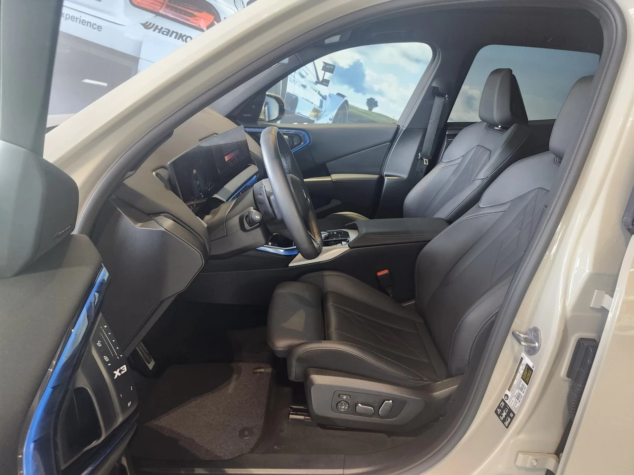 2025 BMW X3 30 xDrive Main Image