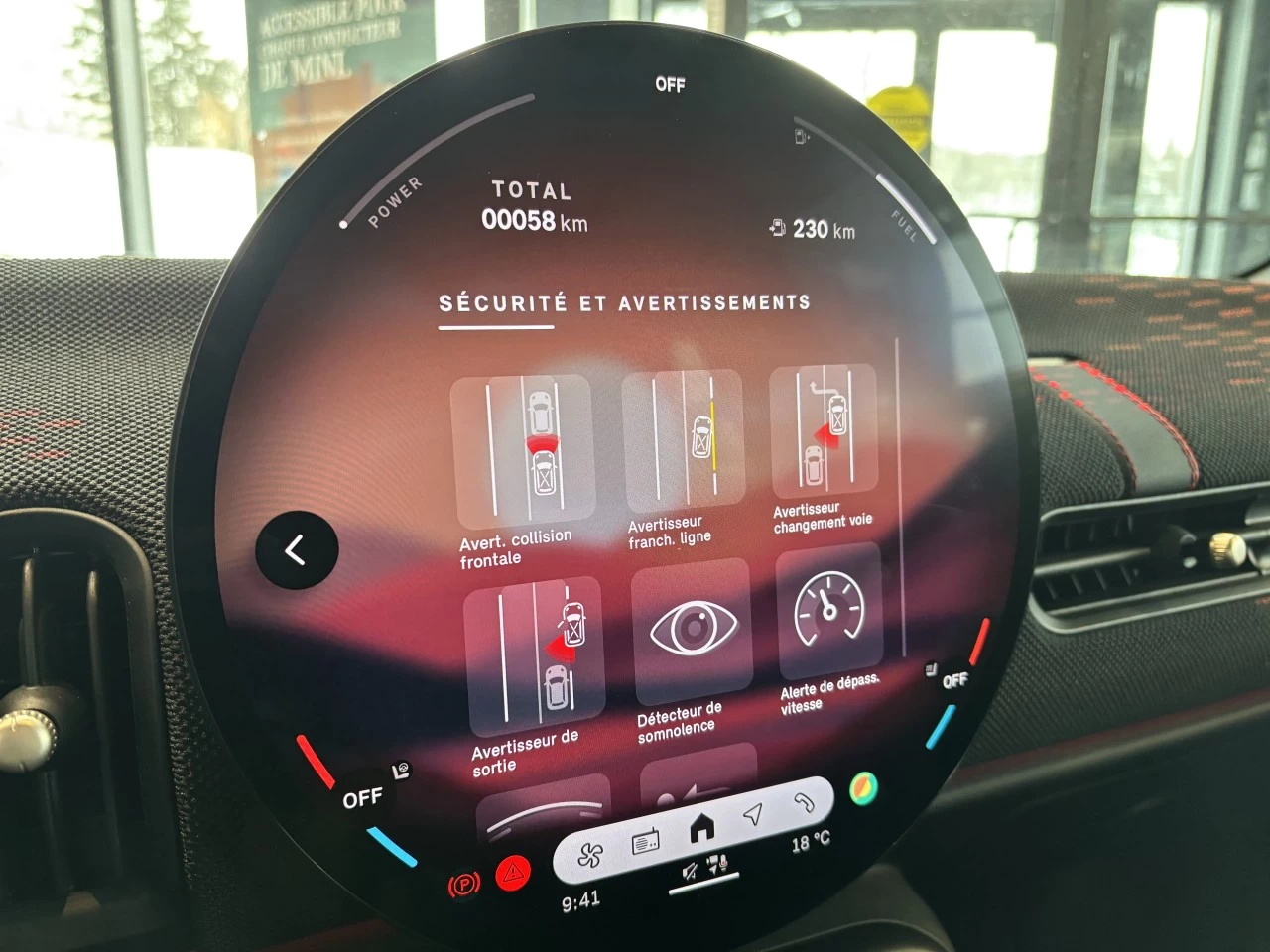 2025 MINI John Cooper Works 3 Door Image principale