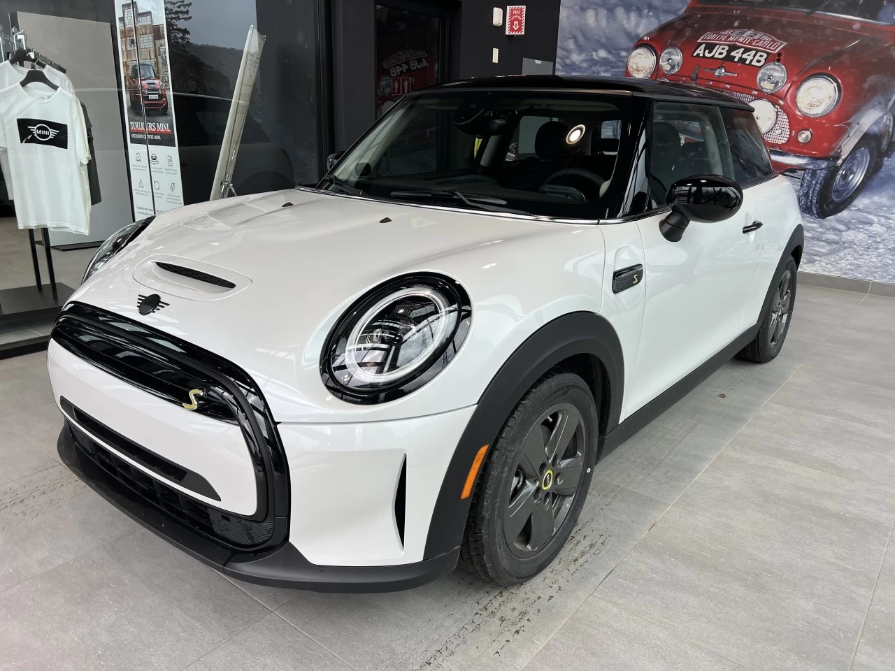 2024 MINI Cooper SE 3 Door Image principale
